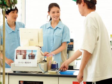 【レビュー】橘メアリー：『バイト先の人妻と不倫性交に燃え上がった日々 橘メアリー』