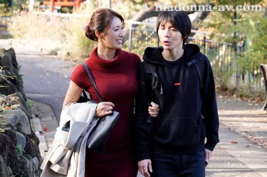 【レビュー】小早川怜子：『地元へ帰省した三日間、ずっと思いを寄せていた親友の母親と時を忘れて愛し合った記録―。 小早川怜子』