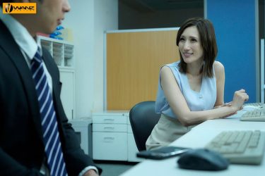 【レビュー】JULIA：『肌質・ボディーライン・美おま○こ 最上級アラフォー妻が寝取られた 私（夫）と同じ職場で働く妻は若いデカチン部下との不貞セックスに溺れていました。 JULIA』